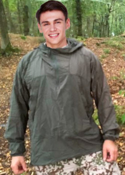 hiking capes in the rain