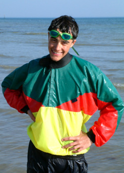 cagoule sea swimming