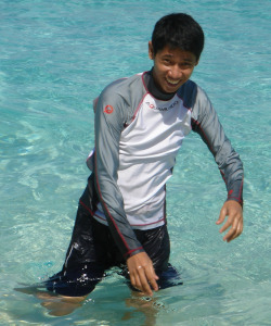 pool swim shirt